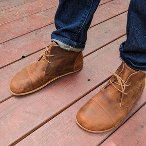 Size 9 Brown Barefoot Chukkas from Bespokycraft (Etsy)